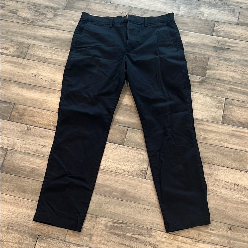 GAP Black Chinos Versatile Cotton-Blend